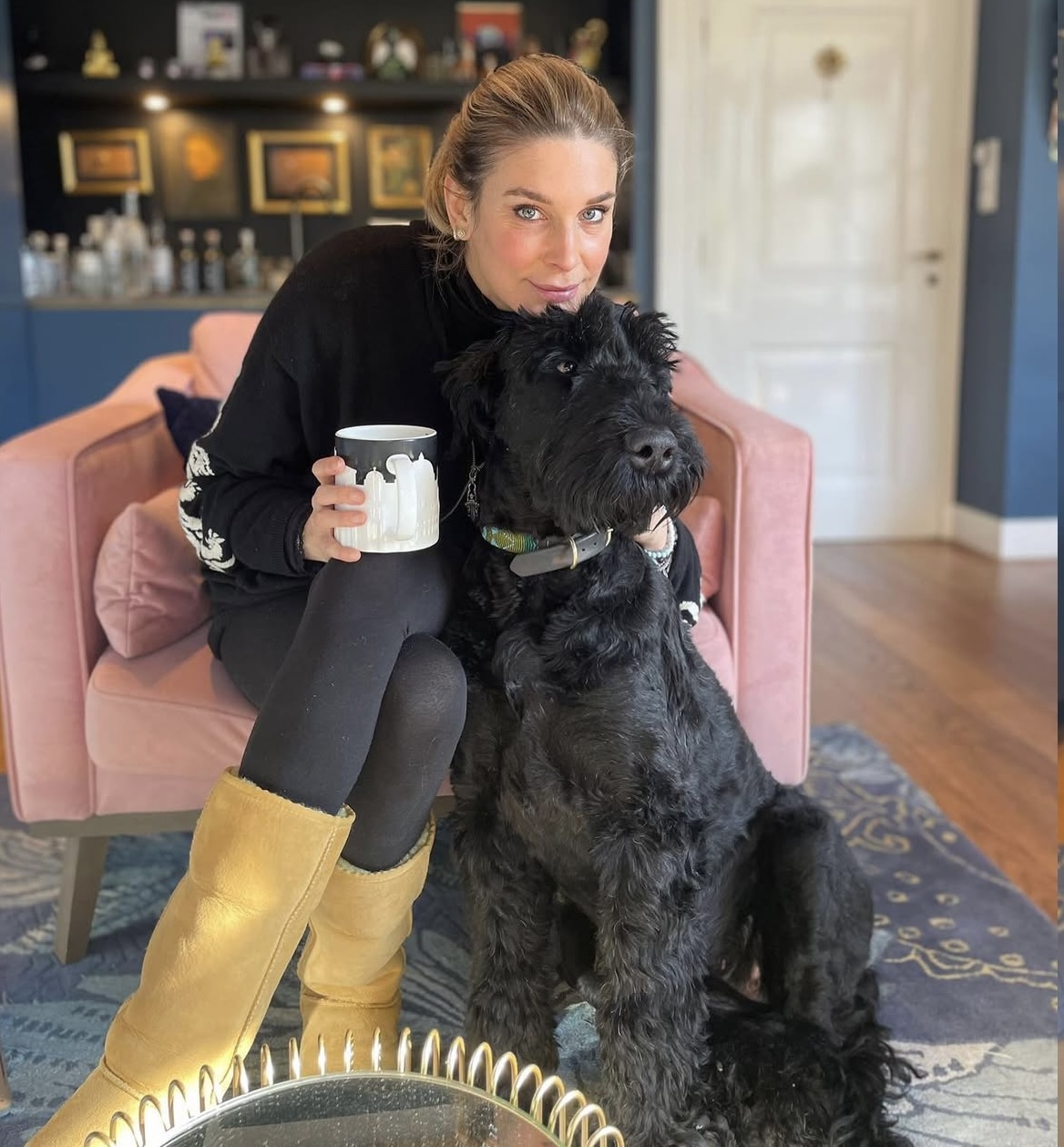 Power Mama, Großmutter und Tierliebhaberin Claudelle 